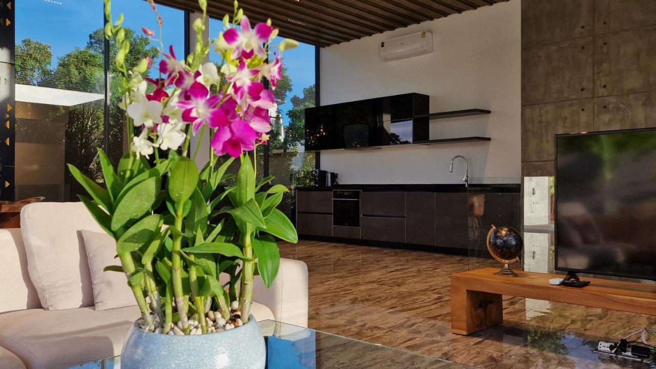 Villa Obsidian, With Staff, Sea View And Walk To Choeng Mon Beach 외부 사진