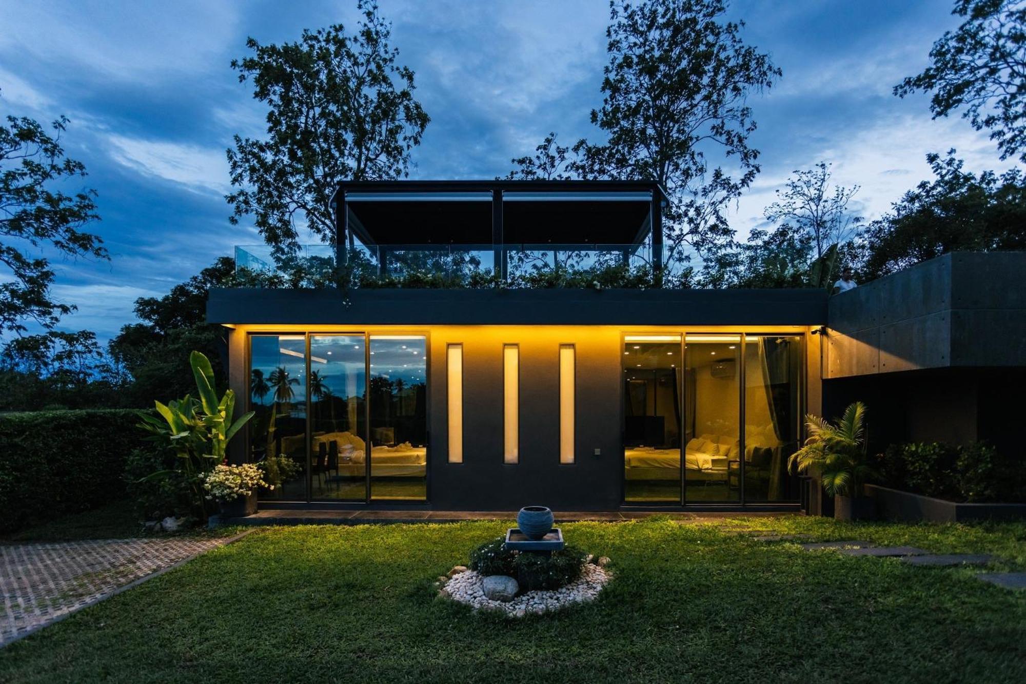 Villa Obsidian, With Staff, Sea View And Walk To Choeng Mon Beach 외부 사진